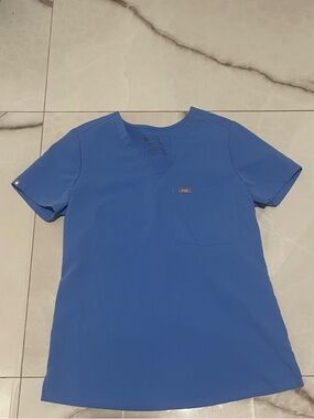 Figs Women's Short Sleeve V-Neck Top in Blue